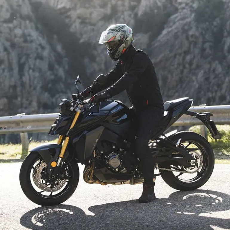 AGV K3 Kamaleon Helmet
