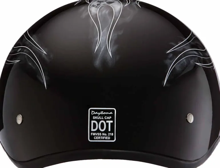 Daytona Skull Cap Helmet Skull Flames Silver