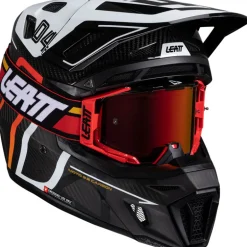 Leatt Moto 9.5 Carbon Kit Helmet