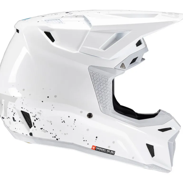 Leatt Moto 8.5 Kit Helmet