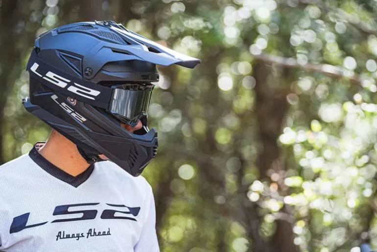 LS2 Gate II Carbine Helmet