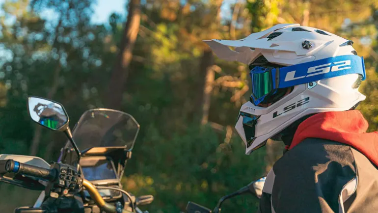 LS2 Subverter EVO Battalion Helmet